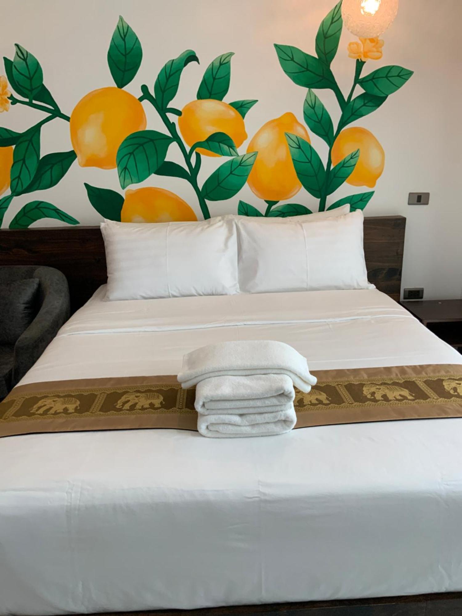 Lemon Guesthouse เชียงใหม่ ภายนอก รูปภาพ